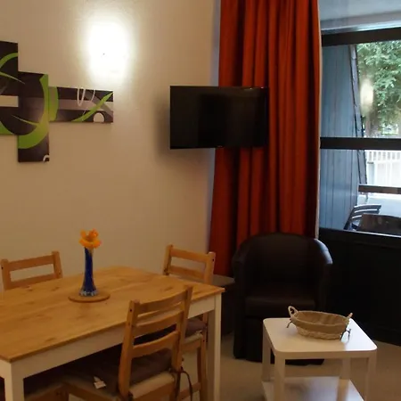 4 Personnes Saint-lary Village סן-לארי-סולאן